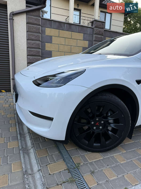Внедорожник / Кроссовер Tesla Model Y 2022 в Одессе