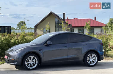 Внедорожник / Кроссовер Tesla Model Y 2023 в 