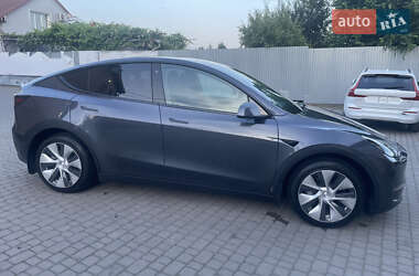 Внедорожник / Кроссовер Tesla Model Y 2022 в 