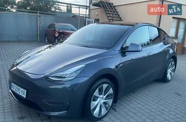 Tesla Model Y 2022