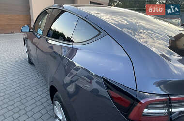 Внедорожник / Кроссовер Tesla Model Y 2022 в 