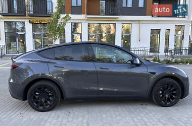 Внедорожник / Кроссовер Tesla Model Y 2022 в 
