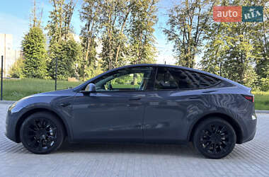 Внедорожник / Кроссовер Tesla Model Y 2022 в 