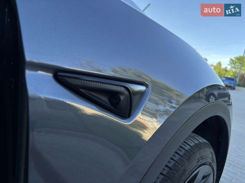Внедорожник / Кроссовер Tesla Model Y 2022 в Виннице