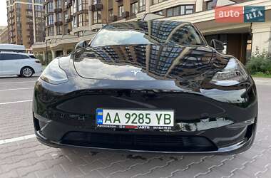 Внедорожник / Кроссовер Tesla Model Y 2022 в 