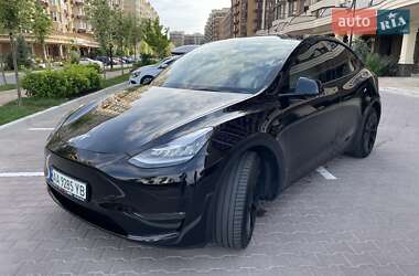 Tesla Model Y 2022 Tesla Model Y 2022