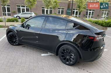Внедорожник / Кроссовер Tesla Model Y 2022 в 
