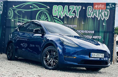 Внедорожник / Кроссовер Tesla Model Y 2023 в 