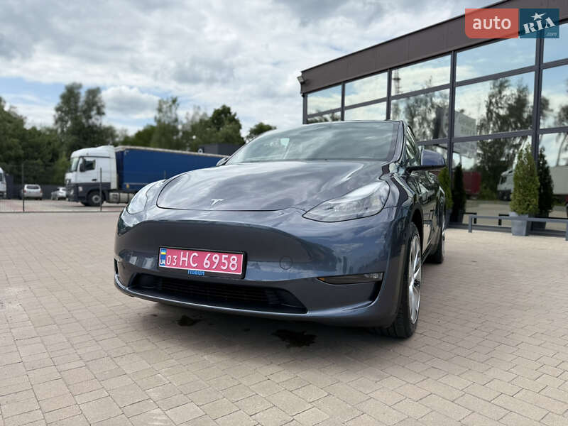Внедорожник / Кроссовер Tesla Model Y 2023 в 