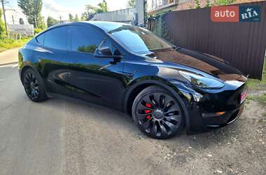 Tesla Model Y 2022
