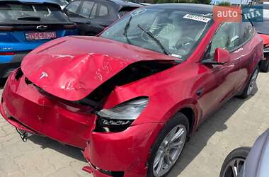 Внедорожник / Кроссовер Tesla Model Y 2023 в 
