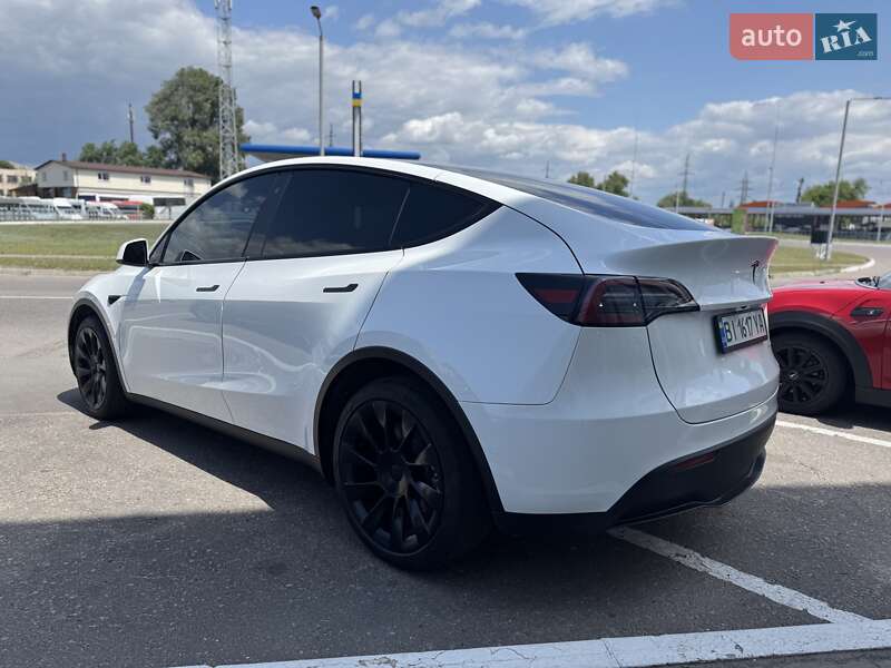 Внедорожник / Кроссовер Tesla Model Y 2021 в Кременчуге