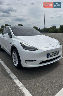 Внедорожник / Кроссовер Tesla Model Y 2021 в Киеве