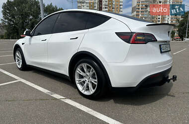 Внедорожник / Кроссовер Tesla Model Y 2021 в 