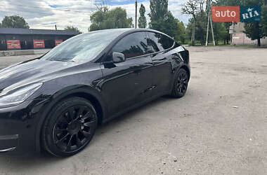 Внедорожник / Кроссовер Tesla Model Y 2020 в 