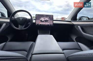 Внедорожник / Кроссовер Tesla Model Y 2022 в 