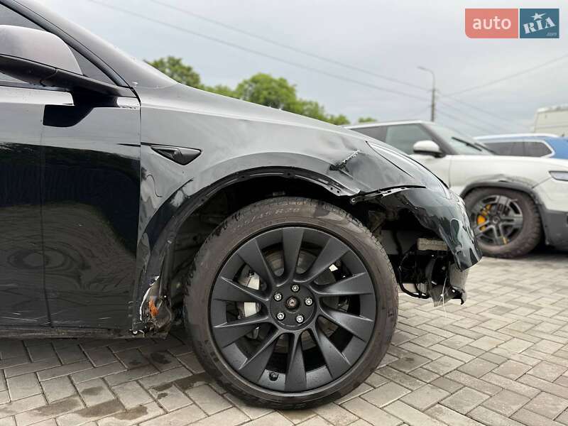 Внедорожник / Кроссовер Tesla Model Y 2020 в Луцке