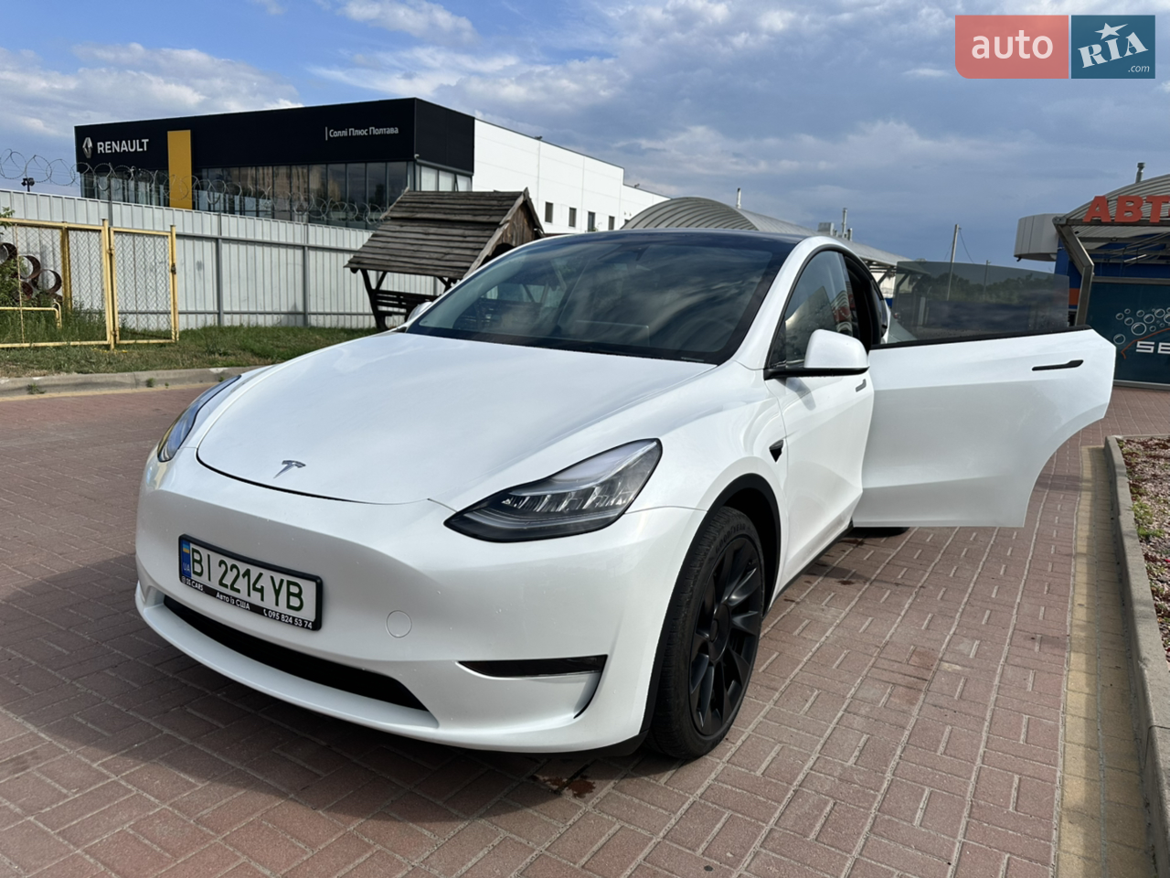 2023 Tesla Model Y - мініатюра 37