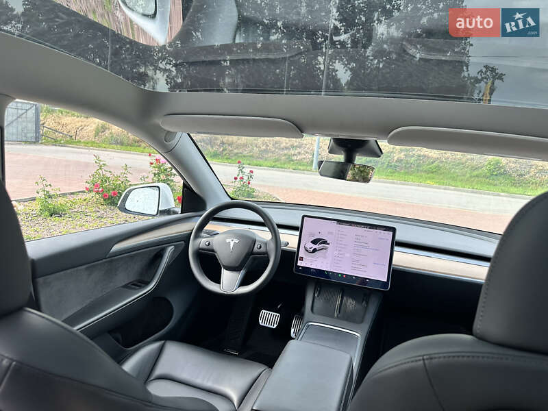 Внедорожник / Кроссовер Tesla Model Y 2023 в Полтаве фото 11 Внедорожник / Кроссовер Tesla Model Y 2023 в Полтаве