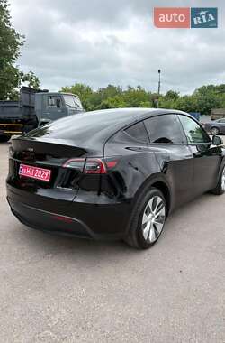 Внедорожник / Кроссовер Tesla Model Y 2023 в 