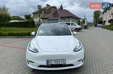 Внедорожник / Кроссовер Tesla Model Y 2021 в 