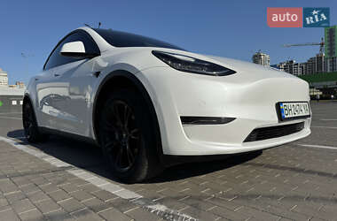 Внедорожник / Кроссовер Tesla Model Y 2021 в Одессе