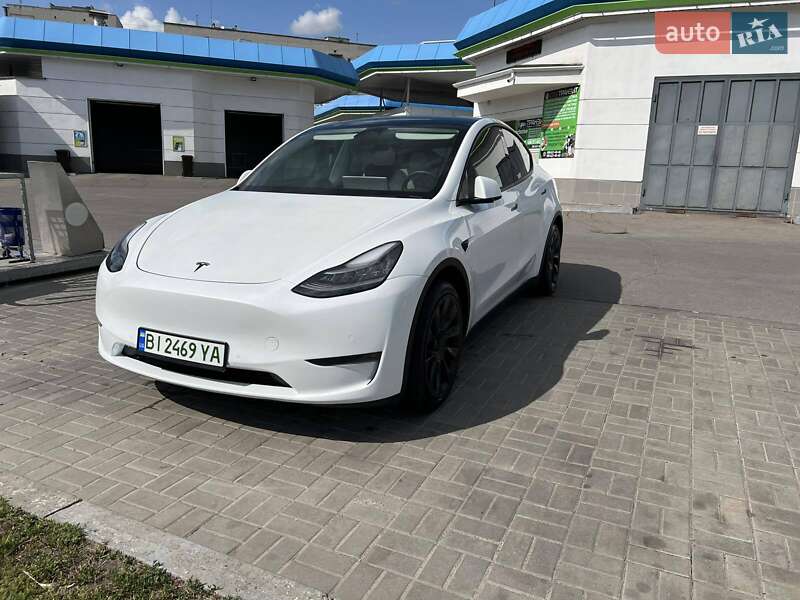 Позашляховик / Кросовер Tesla Model Y 2020 в 