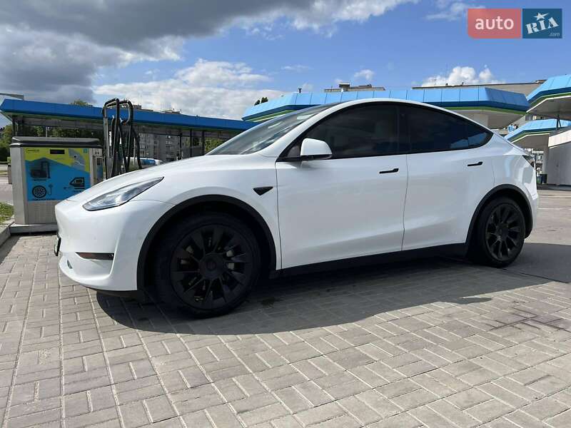Внедорожник / Кроссовер Tesla Model Y 2020 в Кременчуге