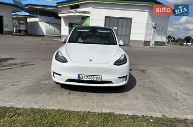 Tesla Model Y 2020