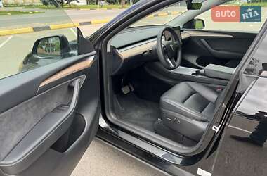 Внедорожник / Кроссовер Tesla Model Y 2023 в 