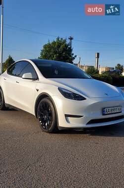 Позашляховик / Кросовер Tesla Model Y 2022 в Полтаві