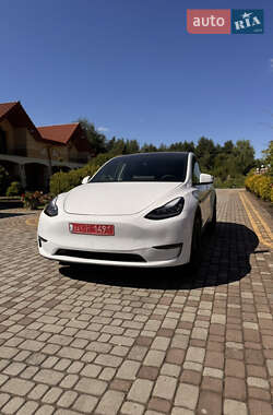 Позашляховик / Кросовер Tesla Model Y 2021 в Львові