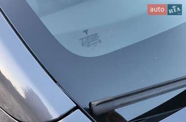 Внедорожник / Кроссовер Tesla Model Y 2022 в 