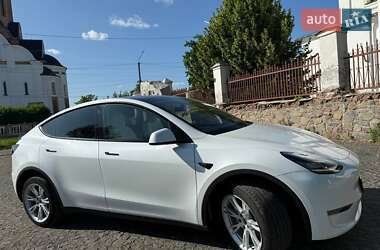 Внедорожник / Кроссовер Tesla Model Y 2022 в 