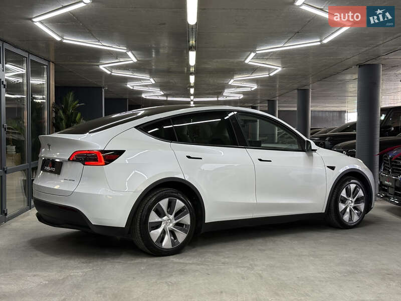 Внедорожник / Кроссовер Tesla Model Y 2023 в Одессе