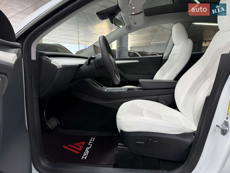Внедорожник / Кроссовер Tesla Model Y 2023 в Одессе