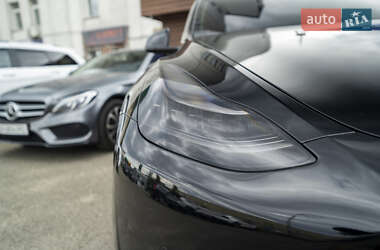 Внедорожник / Кроссовер Tesla Model Y 2022 в 