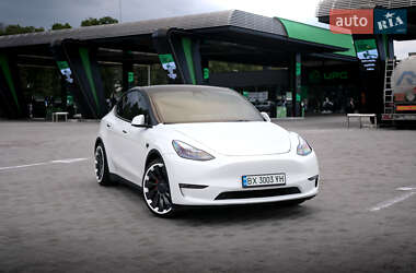 Tesla Model Y 2023 Tesla Model Y 2023