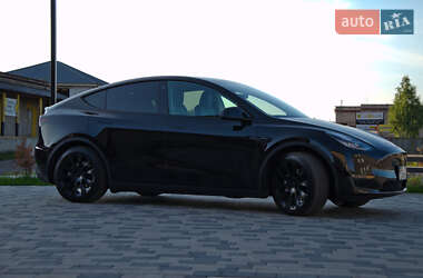 Внедорожник / Кроссовер Tesla Model Y 2022 в 