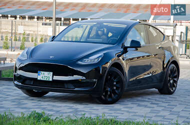 Внедорожник / Кроссовер Tesla Model Y 2022 в 
