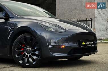 Внедорожник / Кроссовер Tesla Model Y 2022 в 