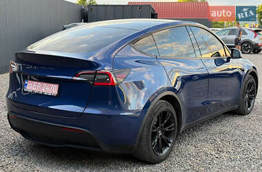 Внедорожник / Кроссовер Tesla Model Y 2022 в 