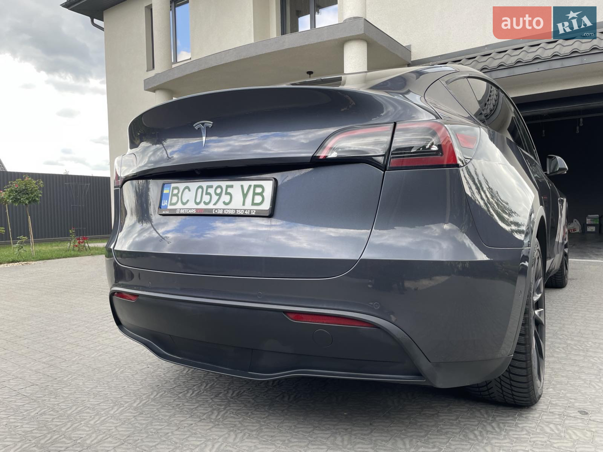 2022 Tesla Model Y - мініатюра 5