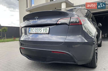 Внедорожник / Кроссовер Tesla Model Y 2022 в 