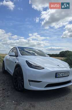 Внедорожник / Кроссовер Tesla Model Y 2023 в 