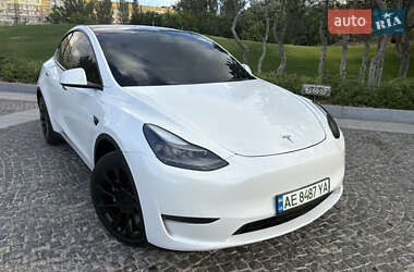 Позашляховик / Кросовер Tesla Model Y 2023 в Дніпрі