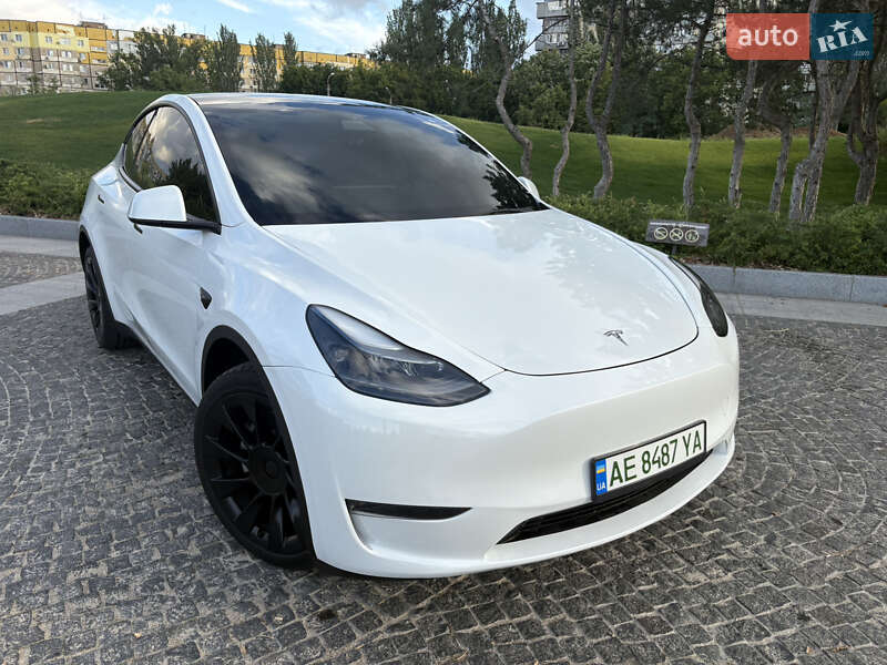 Внедорожник / Кроссовер Tesla Model Y 2023 в 