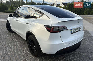 Внедорожник / Кроссовер Tesla Model Y 2023 в 