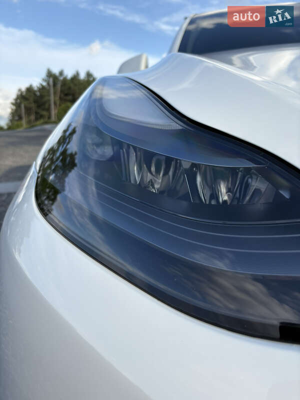 Внедорожник / Кроссовер Tesla Model Y 2023 в Днепре