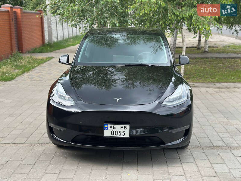 Позашляховик / Кросовер Tesla Model Y 2021 в Дніпрі